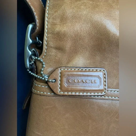 Vintage Coach crossbody bag - Picture 3 of 4